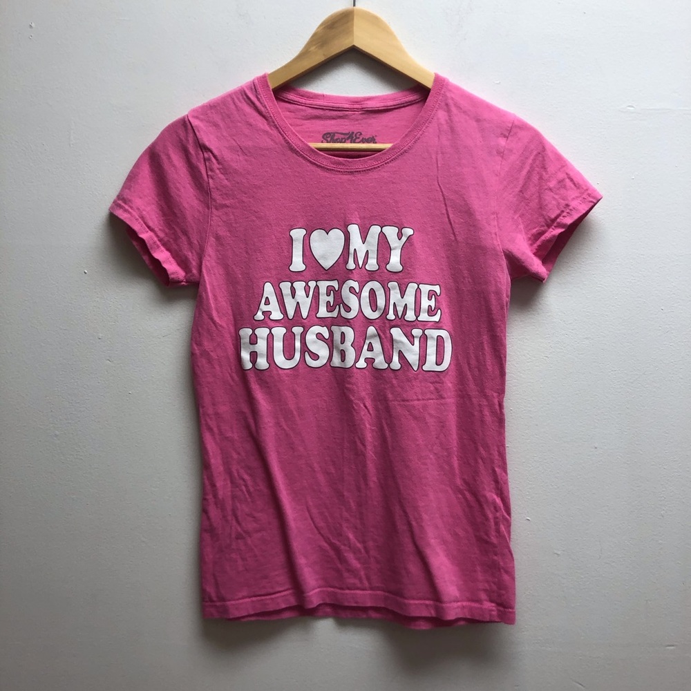 Shop4ever “I love my awesome husband” pink tee